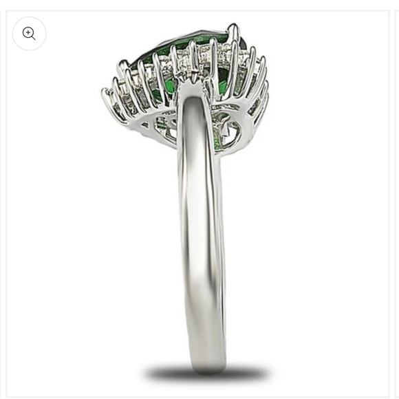 🔹️Suzy Levian🔹️ Sterling Silver Heart-shaped Green Cubic Zirconia Ring Size 7 - Picture 6 of 8